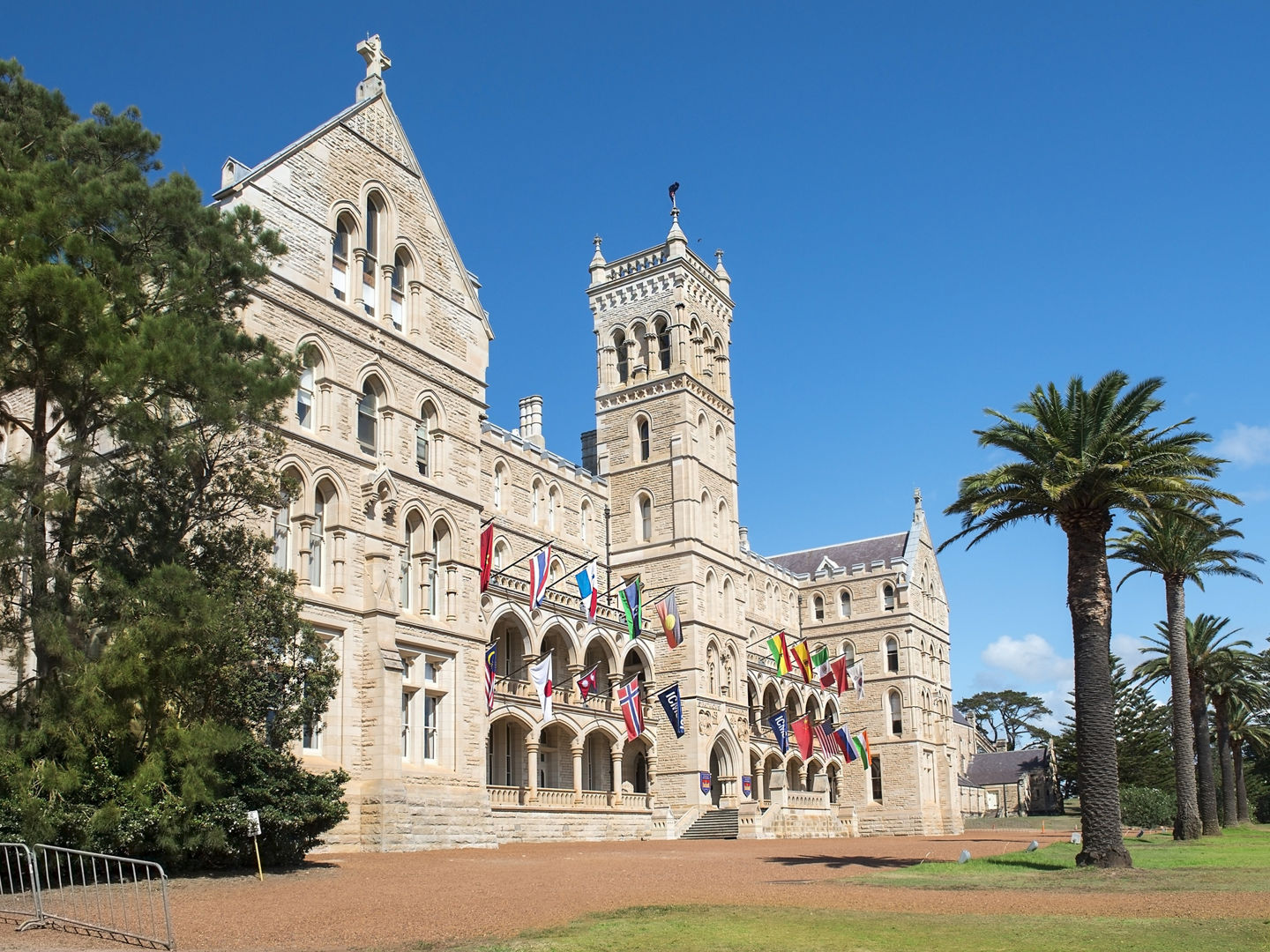 International College of Management, Sydney