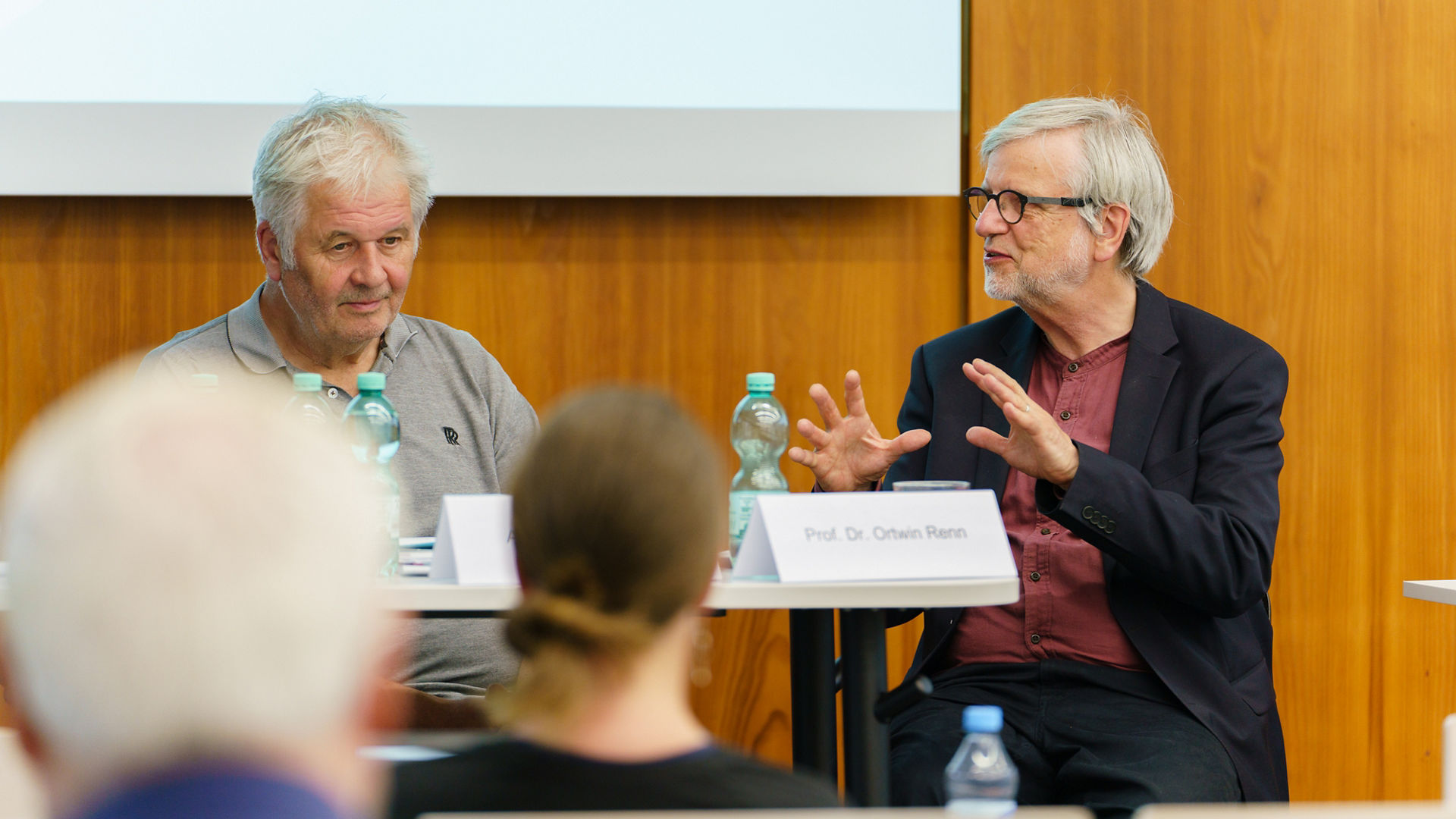 Broemme und Renn während Diskussion