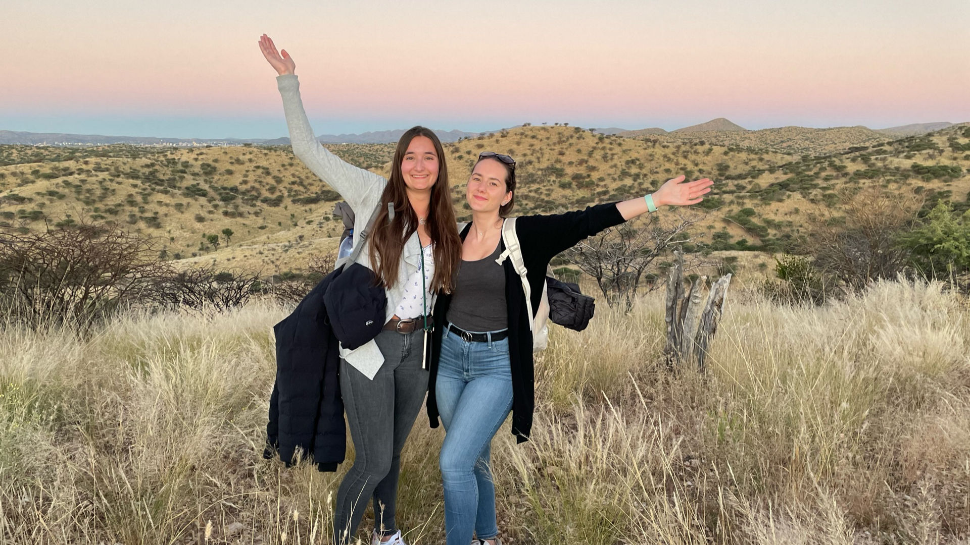 Das absolute Highlight für Svenja Benecke (links) und Anna-Lucia Masthoff war der Wochenendbesuch im Nationalpark.