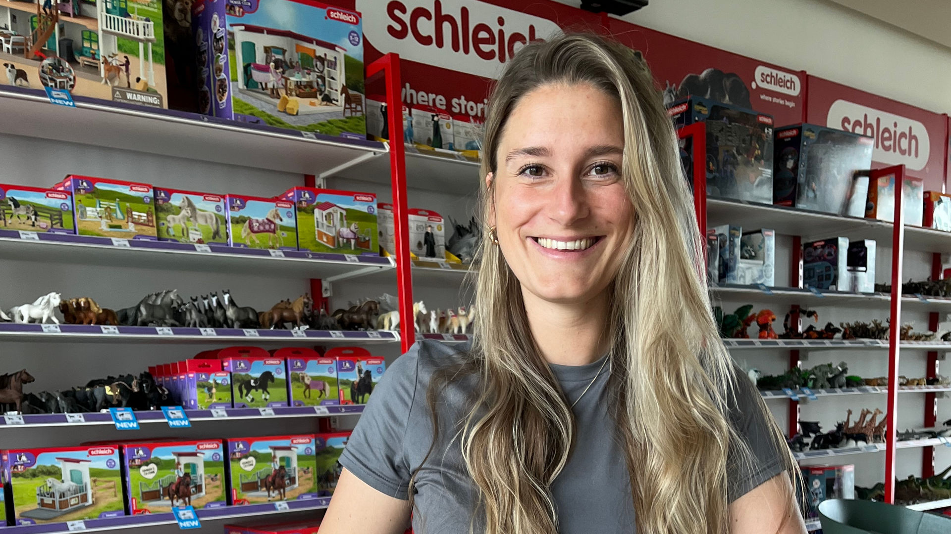 Lairissa_Lutz_Schleich