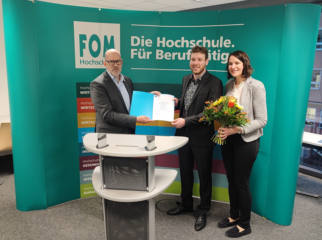 Nürnberger FOM Absolvent erhält VDI-Preis