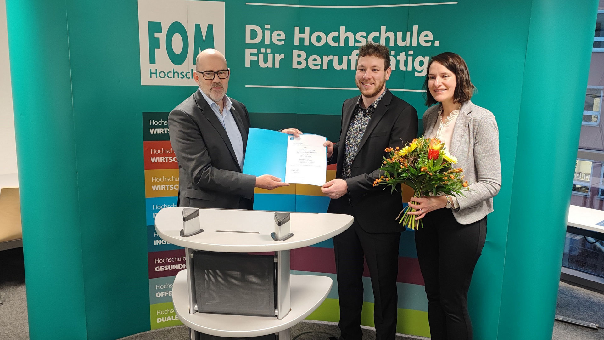Nürnberger FOM Absolvent erhält VDI-Preis