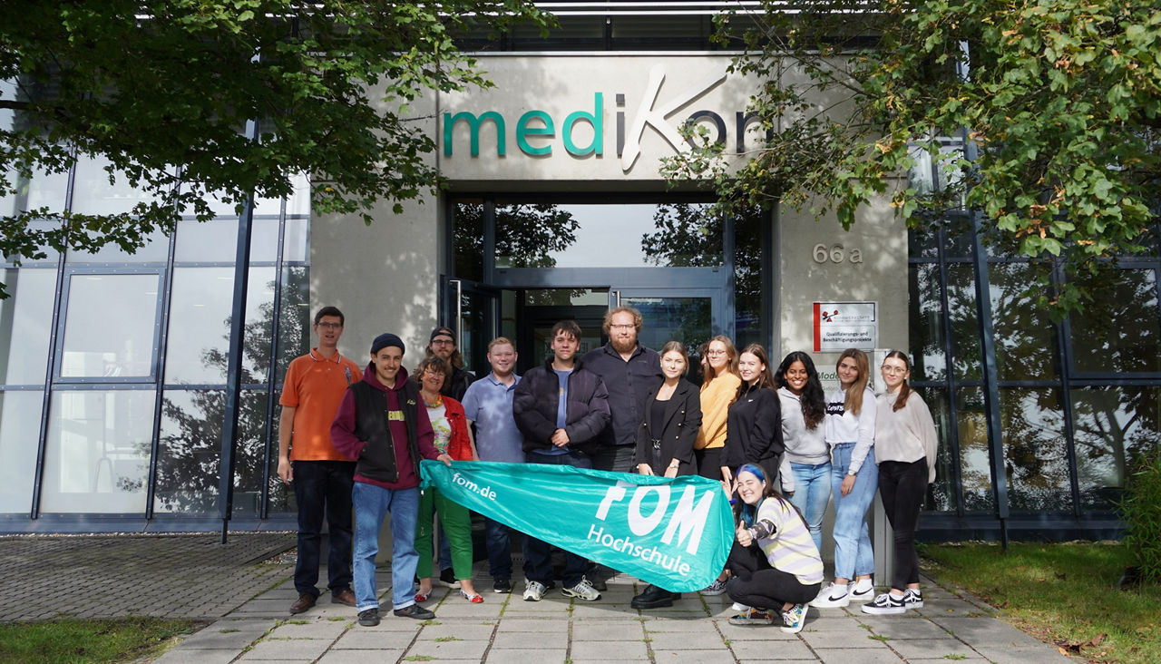 Gruppenbild Studierende Soziale Arbeit (B.A.)