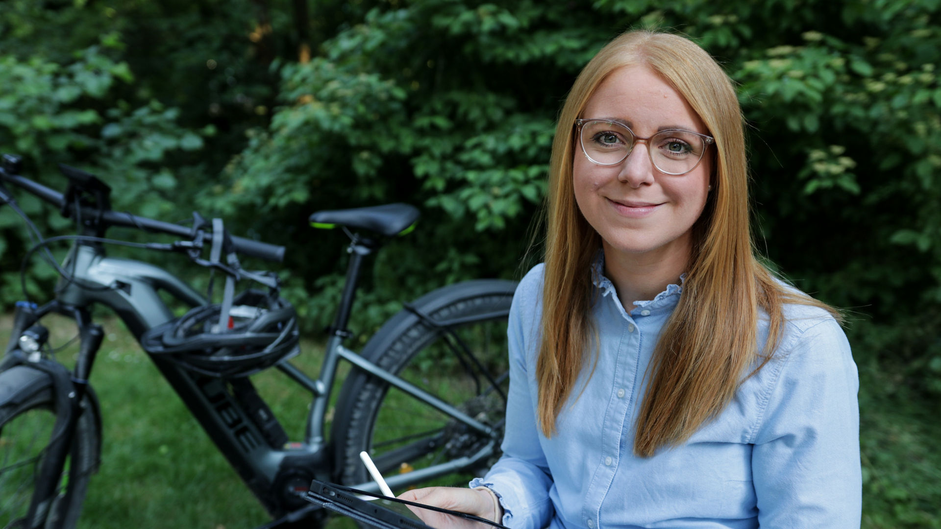 Portrait von Katrin Nestoridis, BA-Absolventin der FOM in Stuttgart