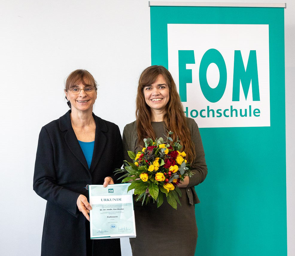 Prof. Dr. Beate Dahlke (links) und Prof. Dr. Eva Wacker